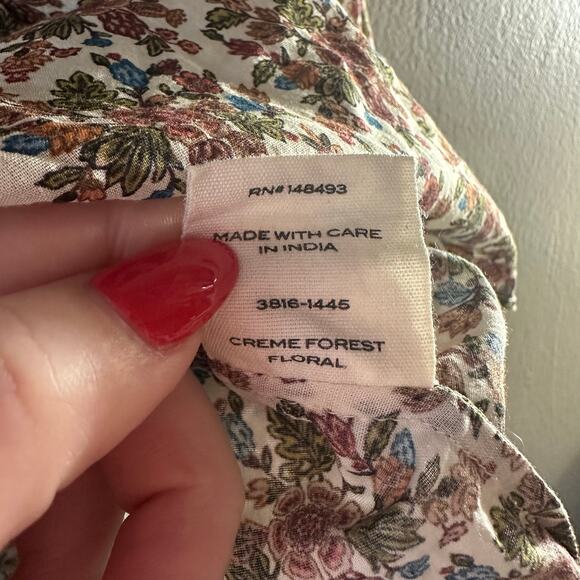 Doen Agotha Floral Blouse Size Medium Creme Forest Floral - Picture 5 of 8